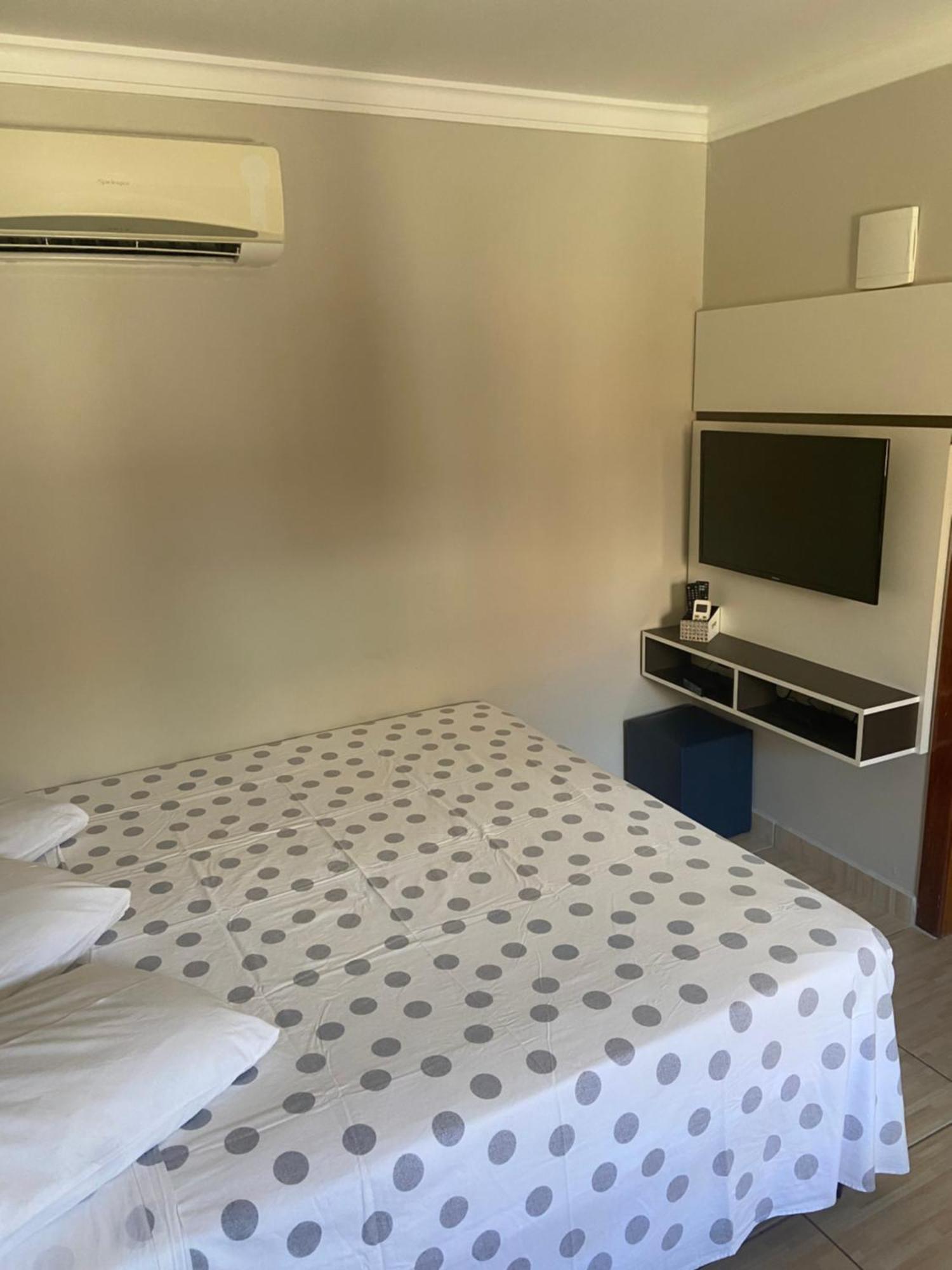 Residencial Cecilia Cruz Villa Bombinhas Kültér fotó
